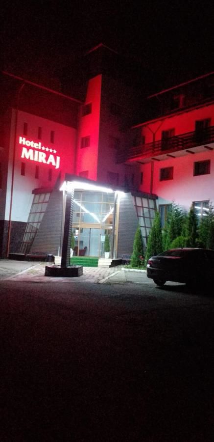 Отель Hotel Miraj Пояна-Брашов-18